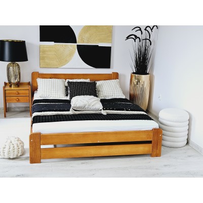 Dřevěná manželská postel MD 02 160x200 cm borovice masiv